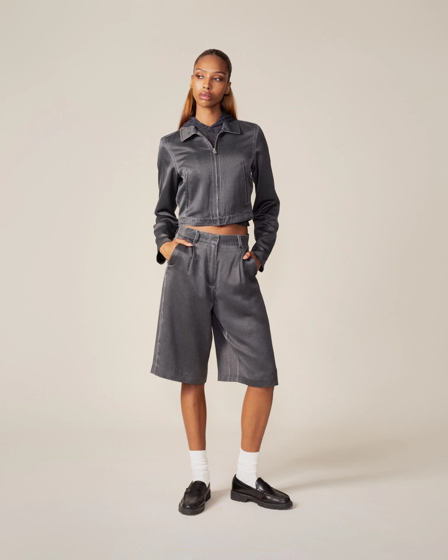 Black Oyster Satin Washed Short - Image 3
