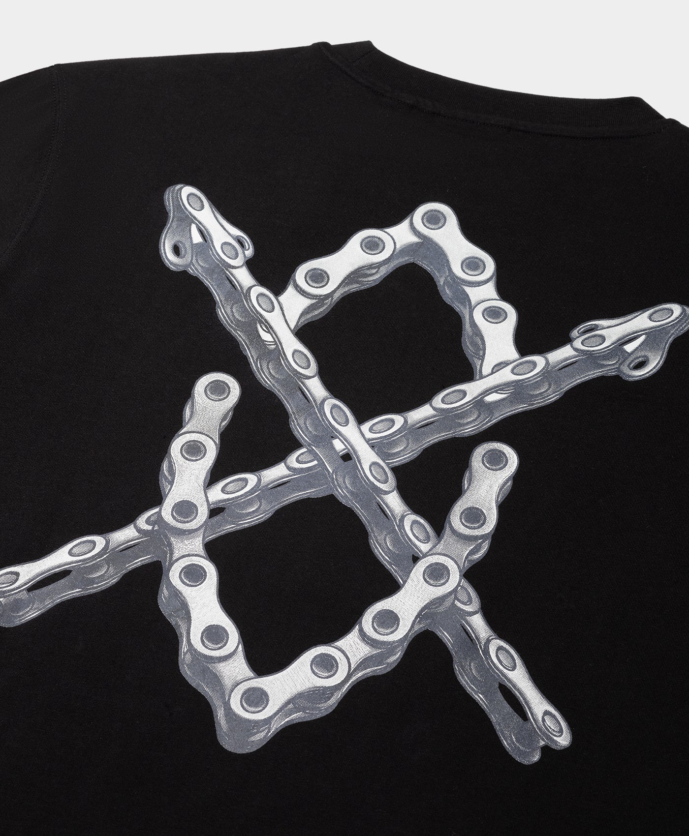 Black Chain Shield T-Shirt - Image 4
