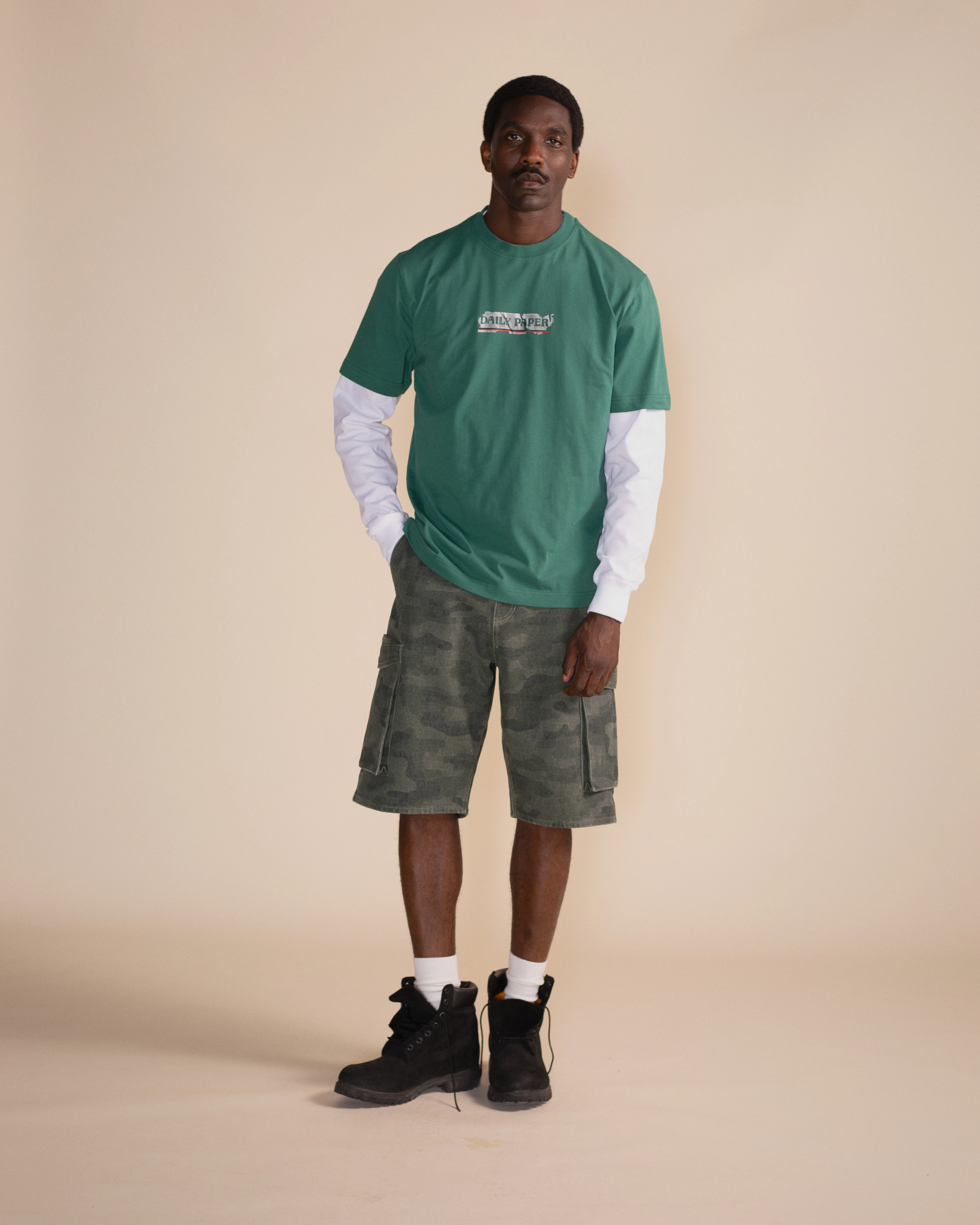 Green Dias Sticker T-Shirt - Image 3